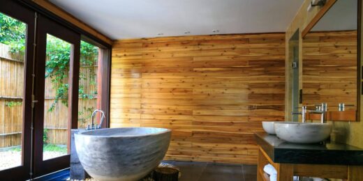 Nauleau &amp; Fils vous accompagne de A à Z dans la création de votre salle de bains sur mesure